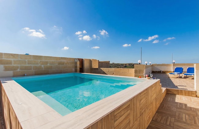Naduri, Beautiful Gozitan Villa + Pool - Foto 1