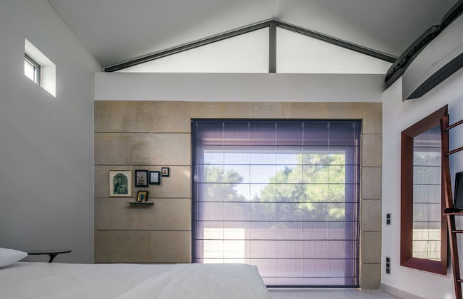 Minimal Blue Villa - Photo 7