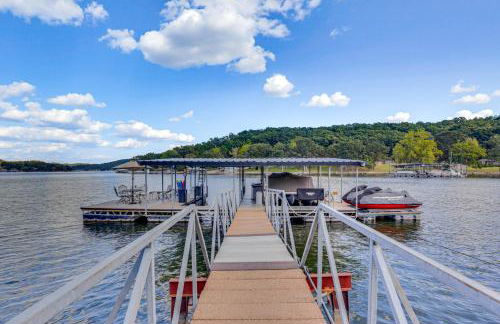 Lake of the Ozarks Haven with Decks, Dock and Kayaks! - Foto 43