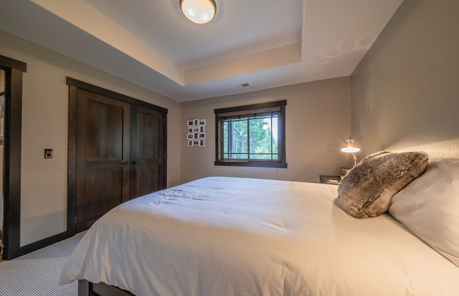 Chateau Fortine Retreat for 6! - Photo 14