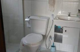 CASA DE PRAIA COM DUAS PISCINAS E GARAGEM - Foto 23