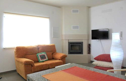 Charming House in Nazaré with Fireplace - Foto 3