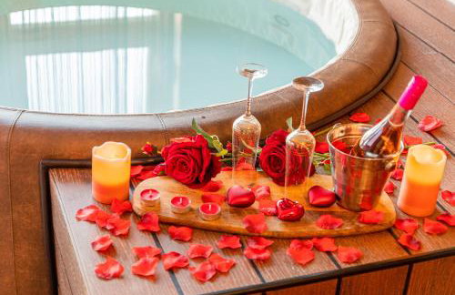 Jacuzzi - Love - BDSM - Extra Luxury - EV chargger - Valentine's Day - Red Room - Flexible SelfCheckIns 28 - Foto 54