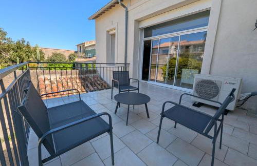 ColorChic 3 étoiles - Parking Privé Terrasse Clim - 120m2 Plein centre - Foto 14