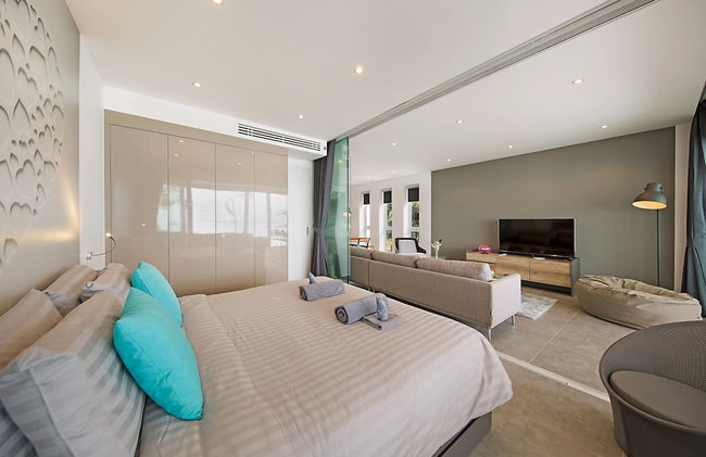 Luxury Apartment Unique Residences - Photo 21
