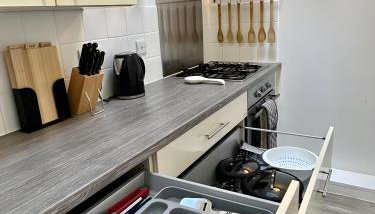 Amo Mews House - Central, Private Patio & Free Parking - Foto 5