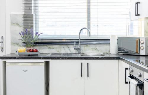 ROOMS NEAR ME - Entire Apartment none sharing, kitchen, bathroom and nearby parking - Foto 24