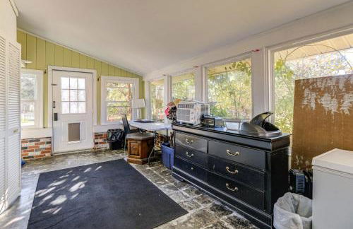 7 Mi to Neuse River! Family Home with Poolside Oasis - Foto 24