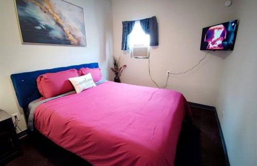 Zen Haven 5- Close to Downtown Indy- Queen Bed - Foto 1