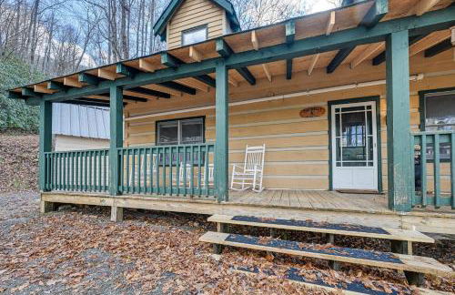 Fire Pit and Porch Rustic Retreat in North Carolina - Foto 28
