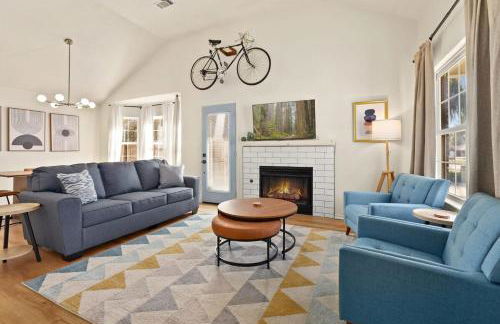 Easy E-0 3 MI Walk to DT & Momentary - Foto 1