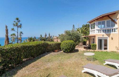 Villa Eliane with amazing sea views and large private swimming pool! - Photo 3