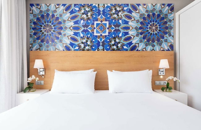 Mid Town Hotel Casablanca - Photo 10