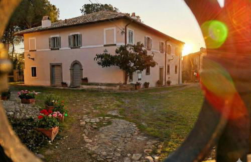 Villa Esclusiva 7 Camere con Piscina 40min da Roma - Foto 3