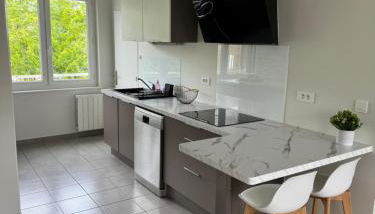 Appartement charmant - Foto 5, stove, dishwasher