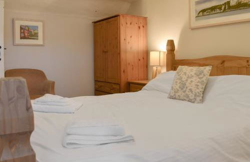 Old Town Cottage - Photo 8