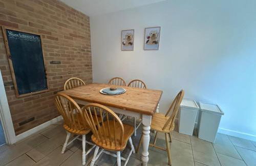7 - Otters Halt - Dog friendly home & sleeps 6 - Photo 3
