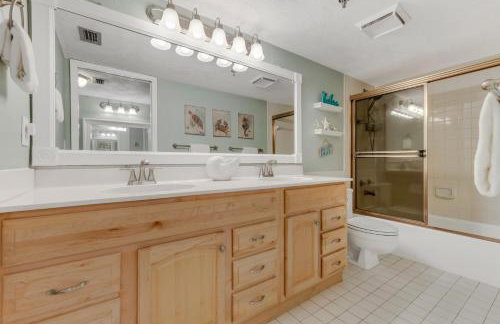 Fabulous ocean and beach views with top complex amenities - Photo 11