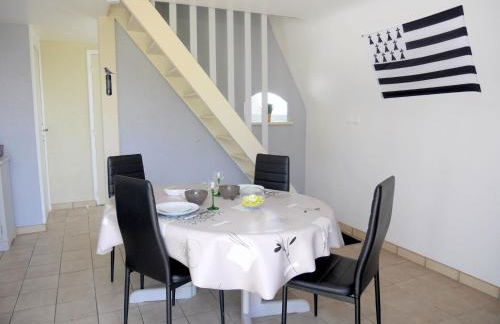 Holiday Home in Brittany near Pointe du Raz - Foto 9