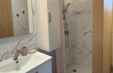 Cosy WIFI Parking Arrivée autonome - Foto 5