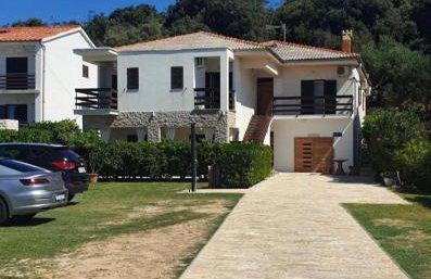 Apartments and rooms Iva - Photo 1