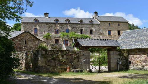 Les Distinguées -Aux Bories de Prévinquières - Photo 3