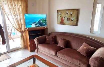 Σελιανίτικα, διαμέρισμα με θέα -50μ από τη θάλασσα - Foto 9