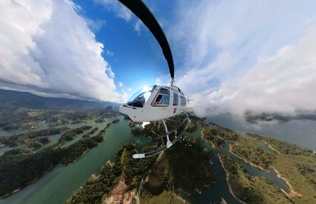 Guatapé Private Helicopter Ride - Foto 7