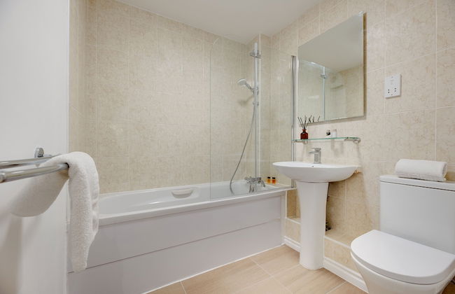 Week2Week Gosforth apartment w balcony - Foto 11