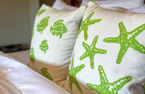 Lakefront Home 4Bed3BathDockFirepitGrill-12PP - Foto 41