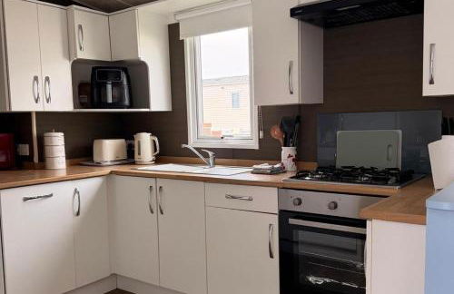 Shorefield Country Park 3-Beds Passes Included! - Foto 12