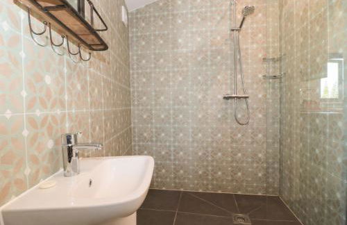 Lilac Cottage - Photo 17