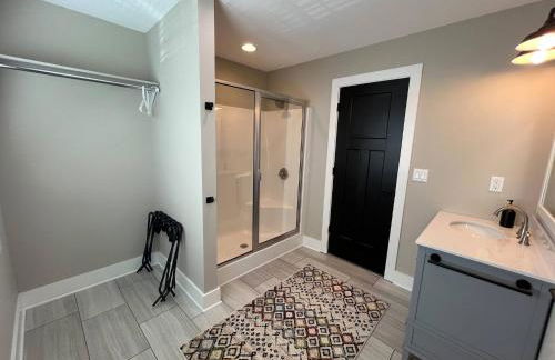 Views! Dock, Water, Game Room, Kids Room! - Foto 39