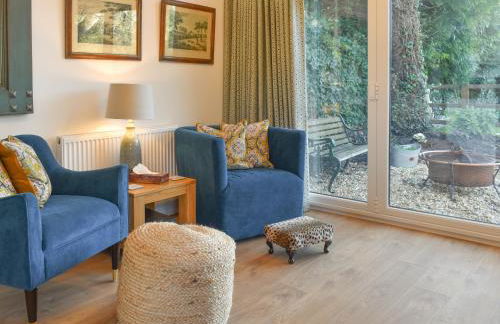 South Downs Lodge - Photo 1