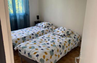 Villa Family Surf sur un terrain arborée et clos, calme et repos - Photo 15