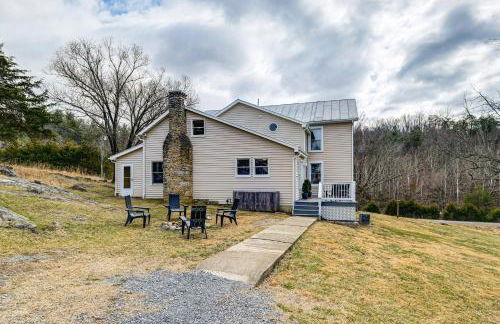 3 and Picturesque Acres! Historic Lexington Farmhouse - Foto 31