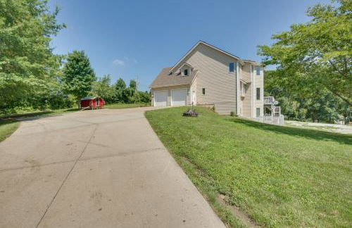 Country Living with Spacious Yard Sibley Home! - Foto 29