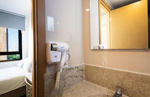 Apartamento Luxuoso a 5 minutos do Rio Vermelho - Foto 18