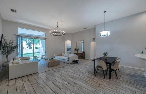 Large 5 bd home close to Beaches - Photo 52