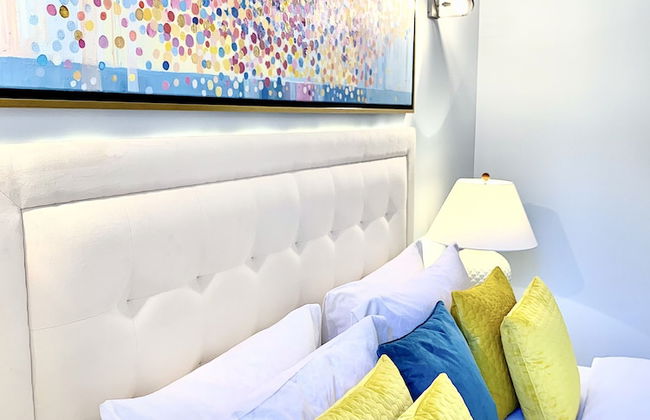 MONDRIAN Luxury Suites & Apartments Old Town Market Square - Photo 33