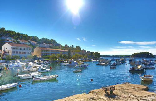 Apartments Lukrecia - Photo 31