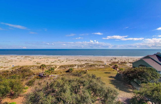 407 A Shipwatch by Avantstay Beach Front Condo w/ Ocean Views - Foto 35