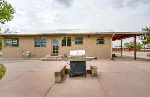 Montrose Family Home with Yard and Fruit Trees! - Foto 33