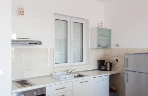 Apartments Villa Ari - Superior Three Bedroom Apartment with Balcony and Sea View First Floor - Foto 10