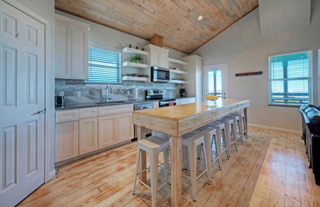 Sleeps 26 2 Homes w/ Waterfront Pool + Boat Dock Laguna Village Escape - Foto 64