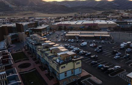Rooftop Deck w Hot Tub Near Dining Ski Slopes The Lookout by AvantStay - Photo 30