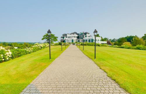 Elegant Oceanfront Maine Estate with Gazebo - Foto 35