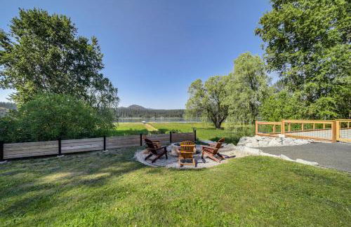 Newport Riverfront Home with Deck and Fire Pit! - Foto 27