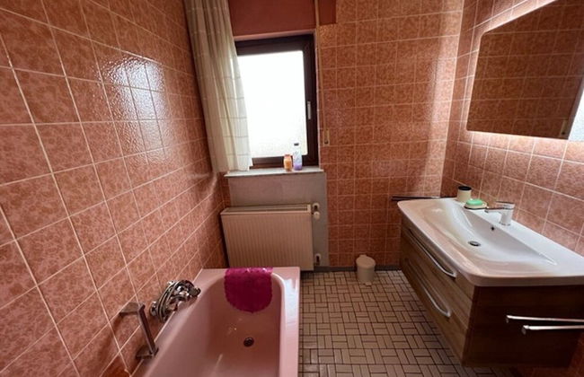 Holiday Home in Hesse with Infrared Sauna near Sauerland - Foto 15