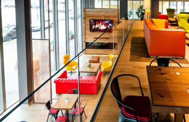 Los Lorentes Residences - Foto 6